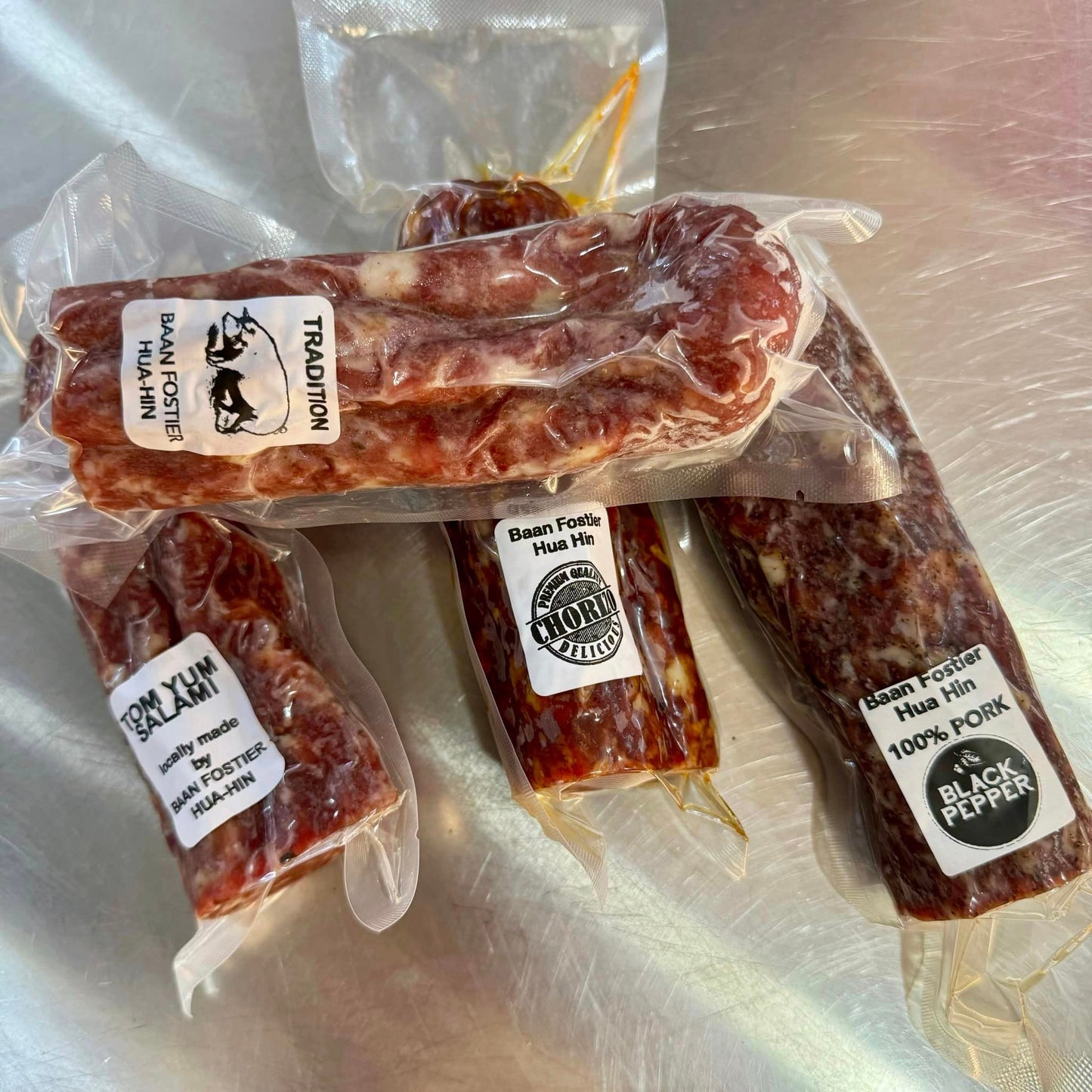 pack 800-850 gr 4 assorted signature salami